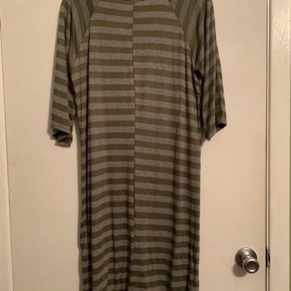 Dress by Orange Creek - Picture 2 of 2